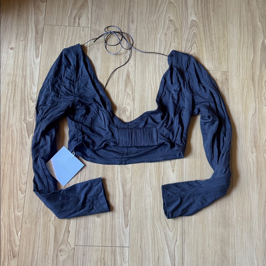 Natalie Rolt Charcoal Long Sleeve Crop Top — image 3 of 4